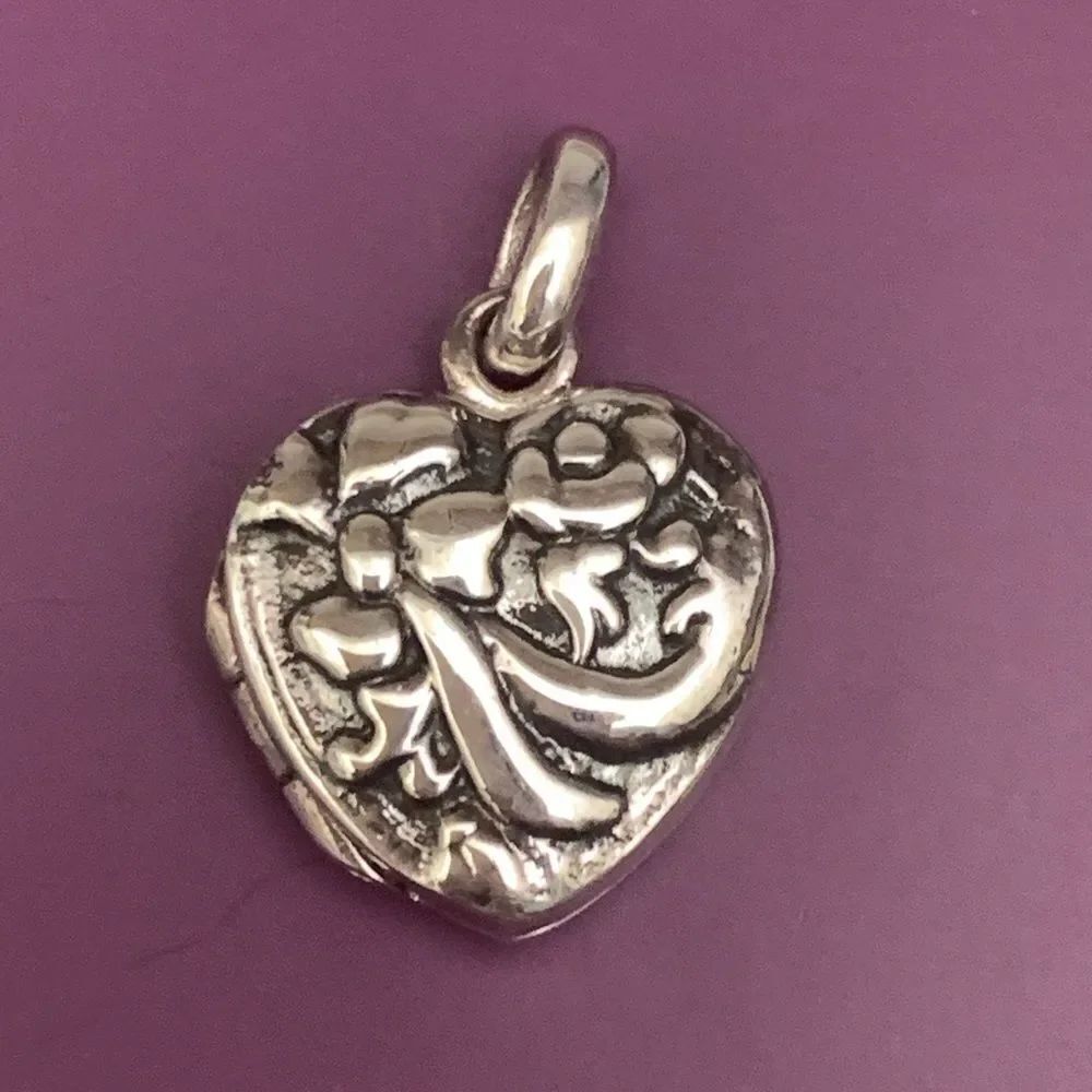 .925 Heart Ornate Locket Sterling Silver Jewelry Charm #valentine  #keepsake
